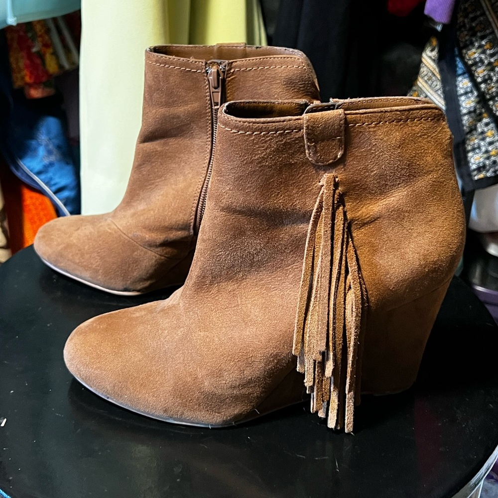 Brown Suede Ankle Boots with Fringe